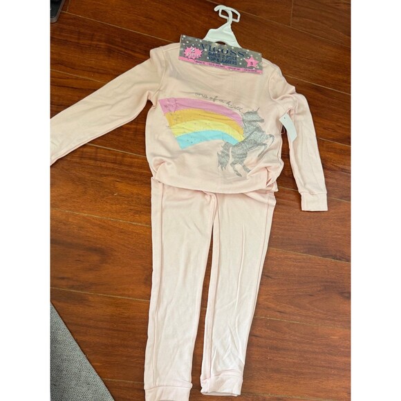 Vigoss Other - VIGOSS Girls Unicorn Rainbow Pajama Set S